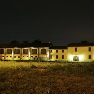 Landhaus Cavrigo, Lodi