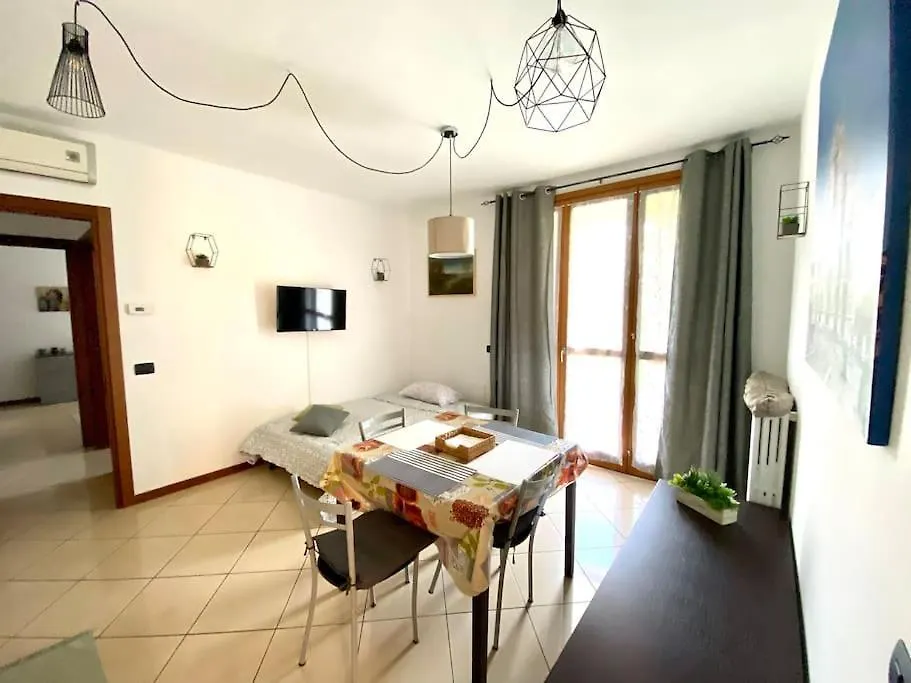 Bilocale Via Visconti Apartment Lodi